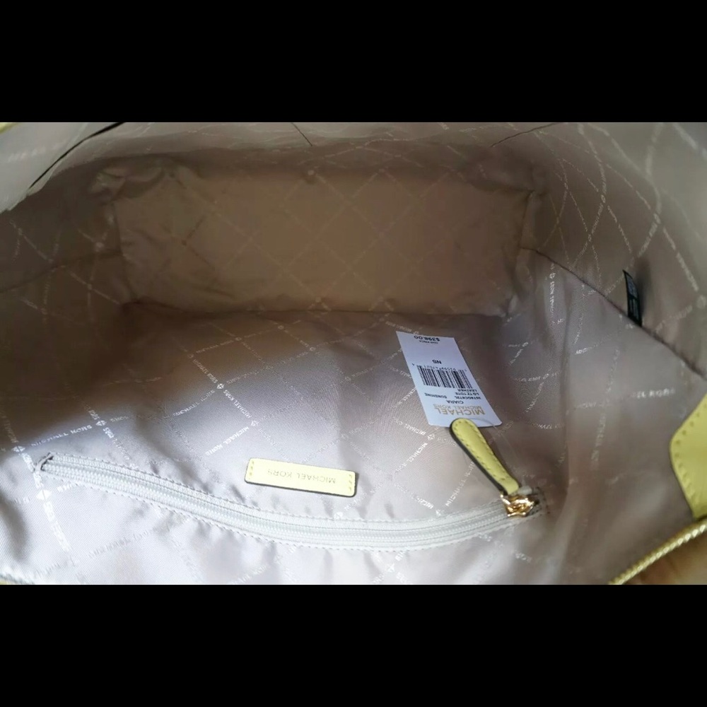 Michael Kors Jet set travel Large zip Tote - Picture 6 of 6